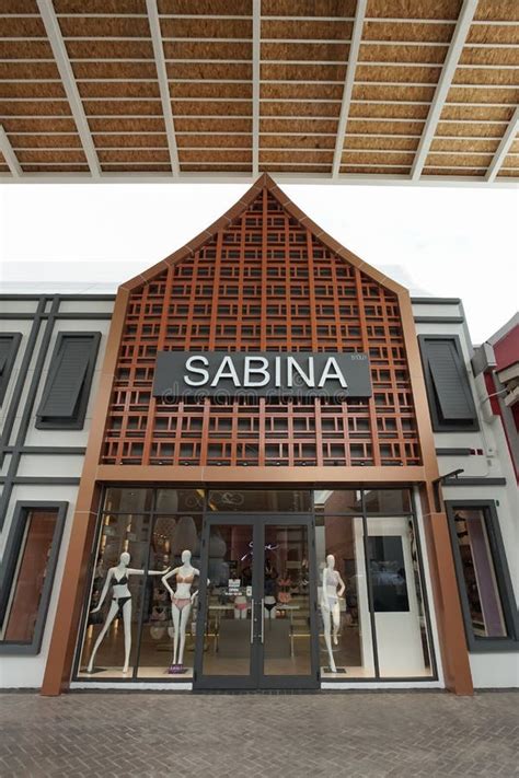 sabina stores.